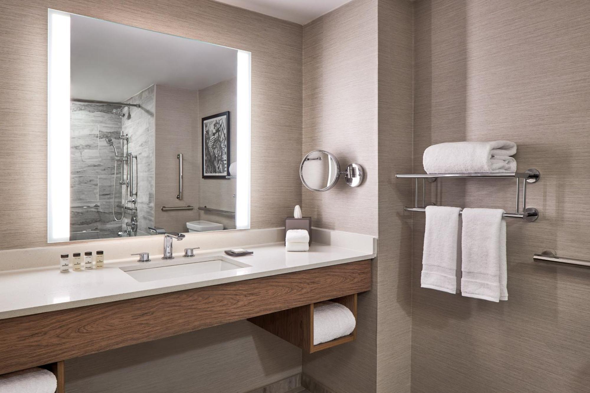 Sheraton Richmond Airport Hotel Sandston Eksteriør billede