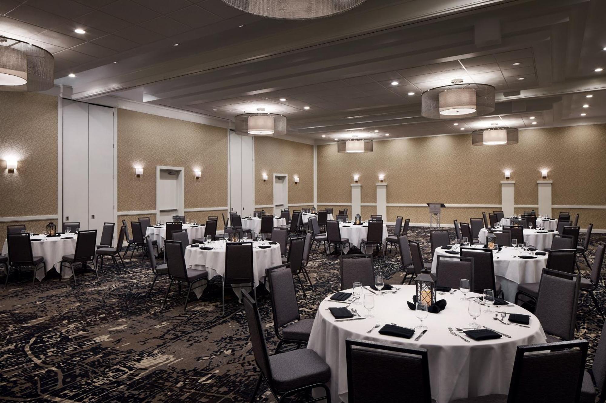 Sheraton Richmond Airport Hotel Sandston Eksteriør billede