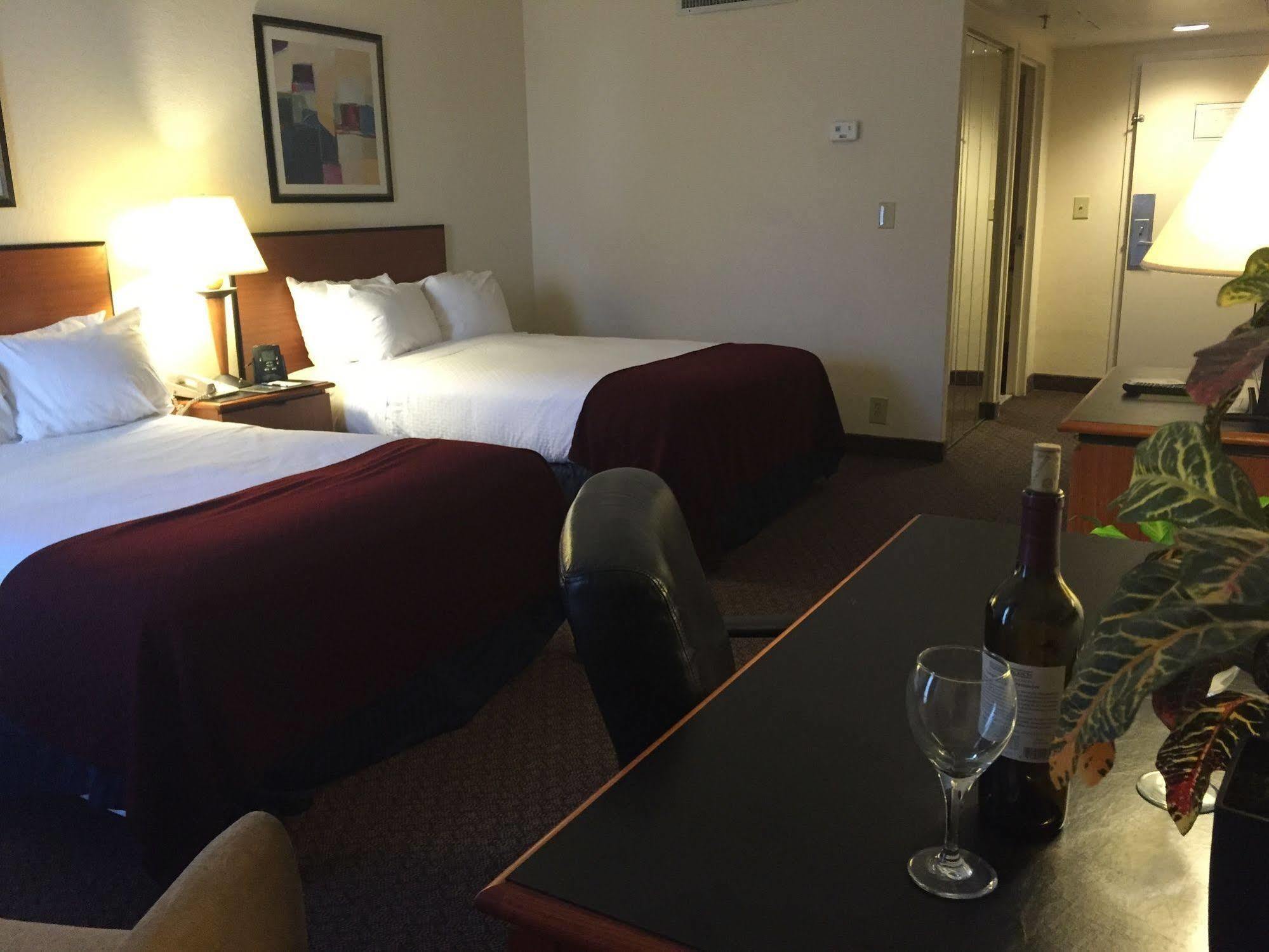 Sheraton Richmond Airport Hotel Sandston Eksteriør billede